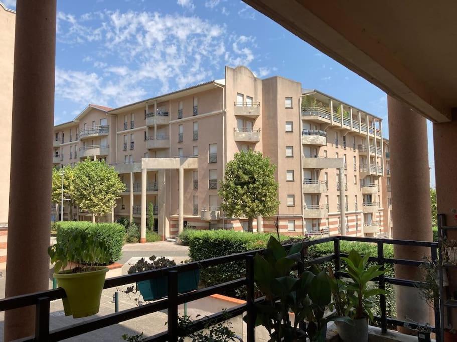 Appartement T3 - 62M2 - Parking Prive - Metro à Toulouse Extérieur photo